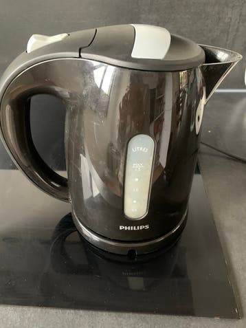 GRATIS - Philips waterkoker - Zwart - 1.5 liter