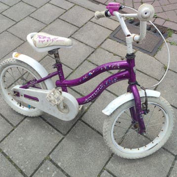 Leuke paarse kinderfiets - Butterfly