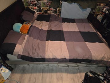 GRATIS 2 persoonsbed met matras