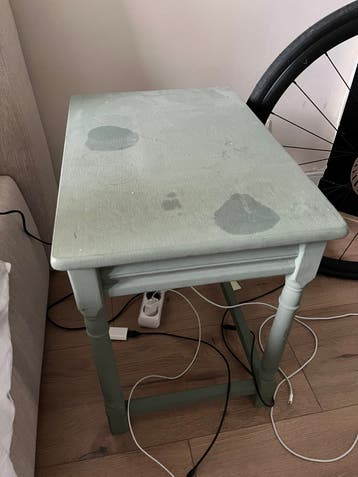 Groene bijzettafel