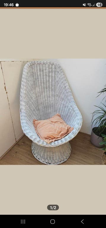 Gratis witte rotan stoel