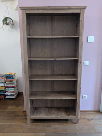 Boekenkast Ikea