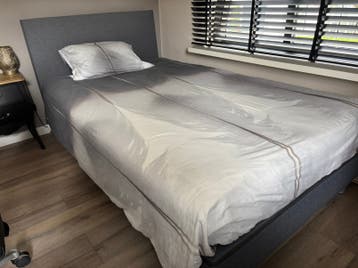 Gratis op te halen: bed twijfelaar antraciet grijs