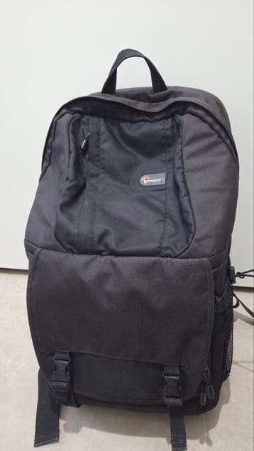 GRATIS - Lowepro Fastpack 350 camera rugtas