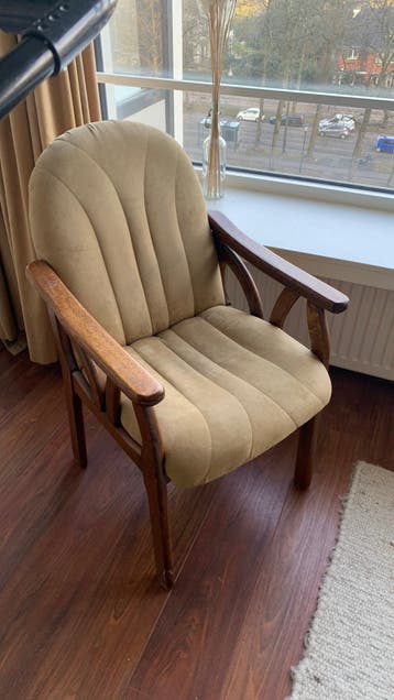 Mooie nette fauteuil