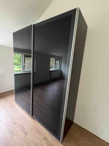 Kledingkast 200/236/60