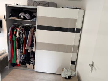Kledingkast