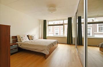 Gratis tweepersoons bed en kast
