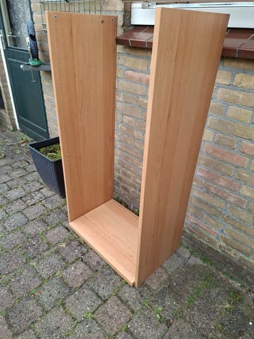 Gratis: Ikea Bestå kast met deur en open vak (gedemonteerd)