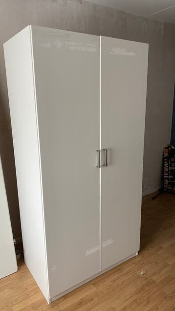 Pax kast ikea met plakband schade