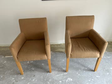 Eerkamerstoelen fauteuils beige GRATIS