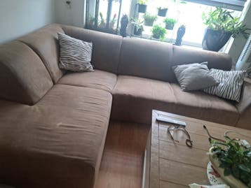 Gratis af te halen. Bruin bankstel