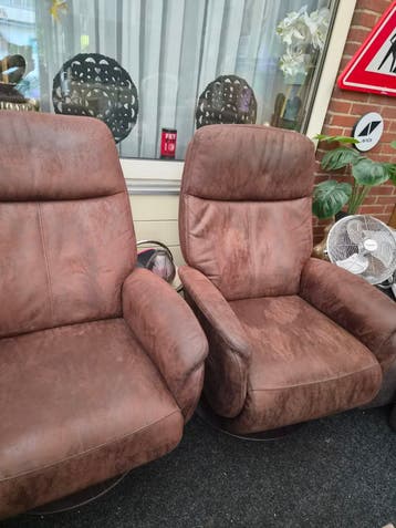 Comfortabele bruine relaxfauteuil - Gebruikt