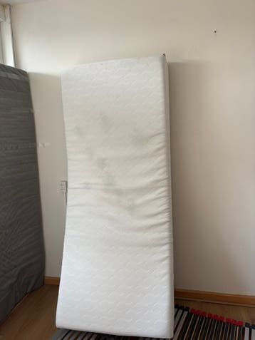 Comfortabel matras, 1 jaar gebruikt - Jynx (oorspr. €220)