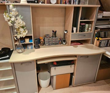 Bureau met opzetstuk - 155x62cm, hoogte 76/148cm