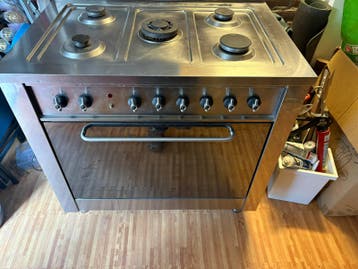 Fornuis indesit