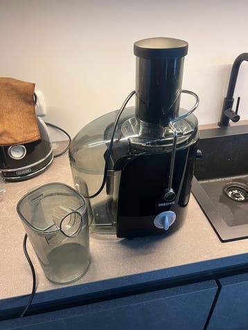 DEFECTE juicer