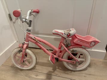 Hello Kitty Kinderfiets - Roze met Zijwieltjes