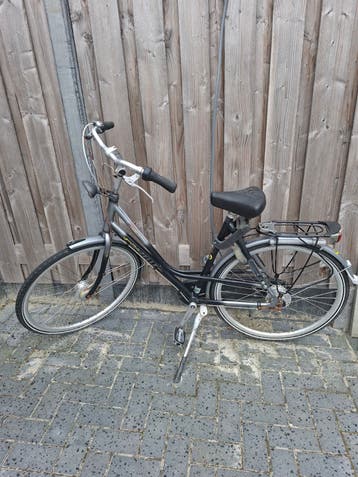 Dames fiets 28 inche  gratis
