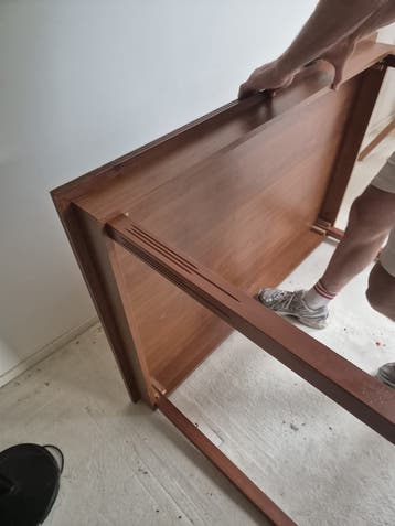 Eettafel Afm130-lang 90 breed 73 hoog gratis af te halen