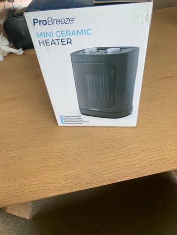 Pro Breeze mini ceramic heater