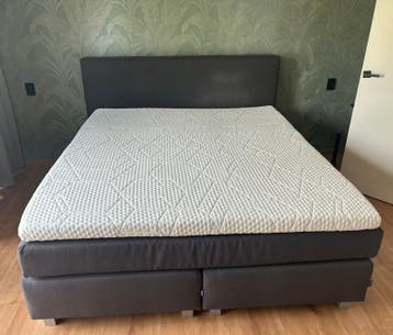 Gratis boxspring beterbed karlsson, Emma diamond topper.