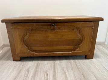 Authentieke houten dekenkist