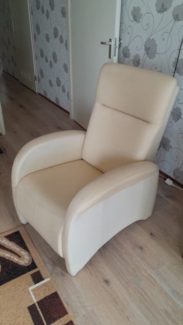 Comfortabele fauteuil, gratis af te halen