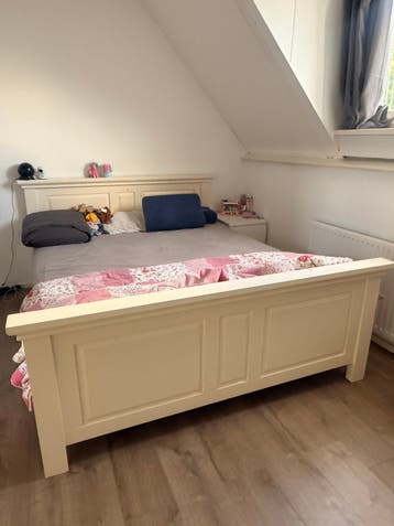 Bed 160x200 gratis