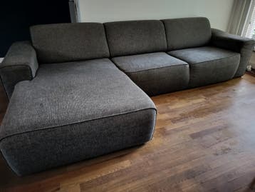 Comfortabele grijze hoekbank met chaise longue GRATIS