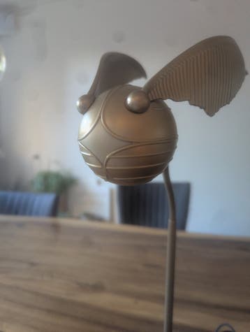 Golden Snitch desktop lamp