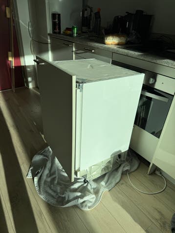 Zanussi 820 inbouwkoelkast