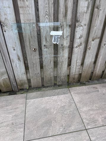 marmeren spatranden en glazen spatplaat