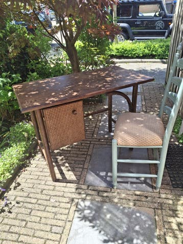 Gratis bureau met stoel ophalen in bleiswijk