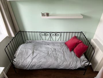 Ikea eenpersoons bed met lattenbodem