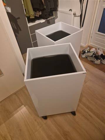 10x Verrijdbaar Kastje met Prullenbak - Gratis Af te Halen