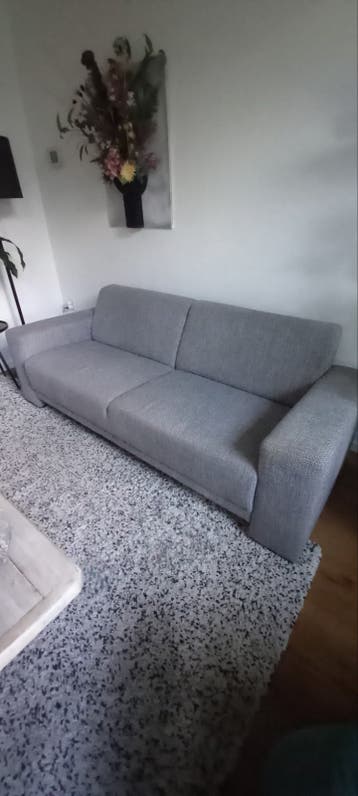 Gratis afhalen 2,5 zitbank grijs zie foto