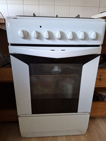 GRATIS Indesit fornuis