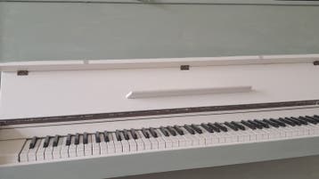Piano vorigjaar gestemd, zelf graag ophalen