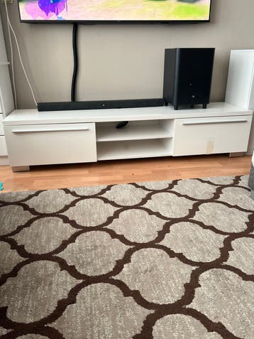 Tv kast gratis