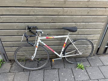 Gratis Peugeot racefiets