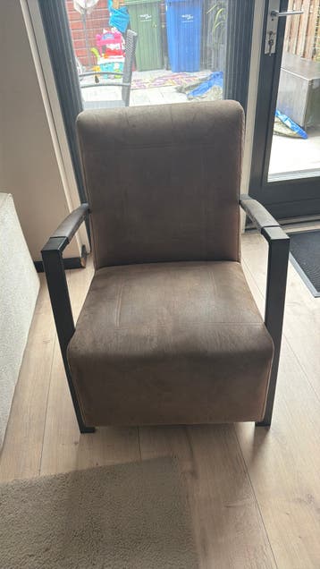 Zeer goede staat fauteuil Gratis ophalen!