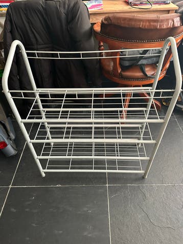 Schoenenrekje 12 paar GRATIS