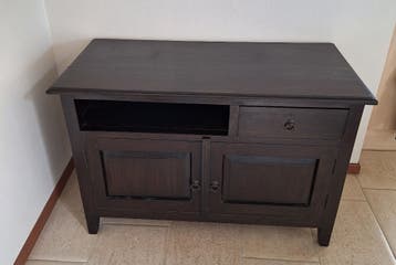 GRATIS Donker teak houten kastje