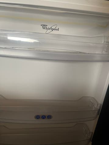 Goed werkende Whirlpool inbouwkoelkast - Gratis af te halen