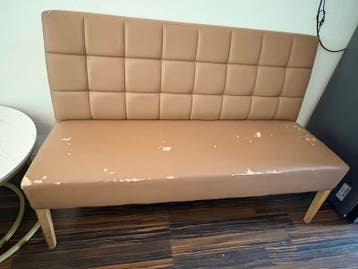 Gratis af te halen: Sofa met gebruikssporen