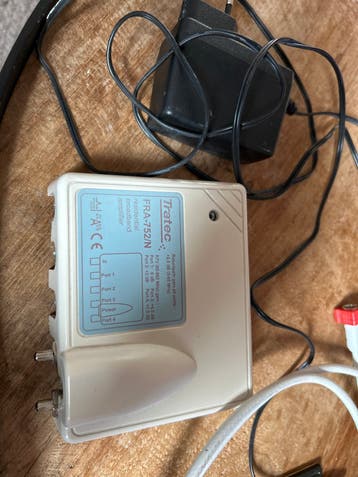 Tratec FRA-752/N Signaalversterker voor breedband