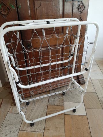 Gratis opvouwbaar logeerbed