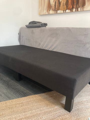Boxspring bed 90-200, zwart (zonder matras), zgan, gratis