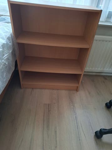 Houten Boekenkast met 3 Planken - Gebruikt